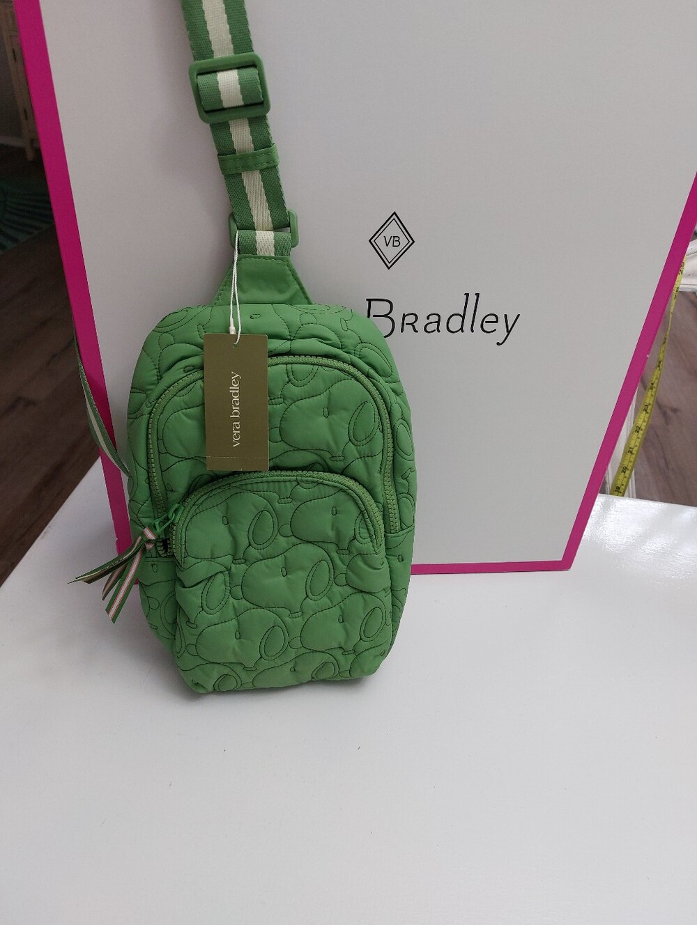 Vera Bradley Lorman Sling Mistletoe Lattice NWT